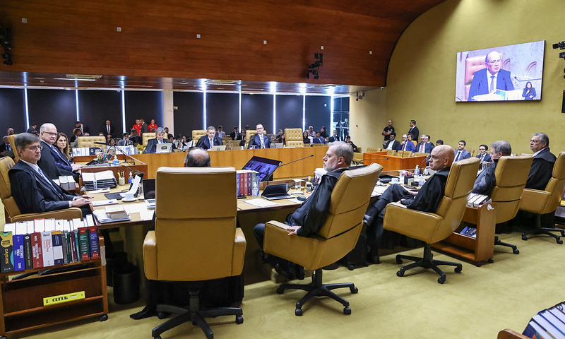 Congresso e STF travam batalha sobre CPIs