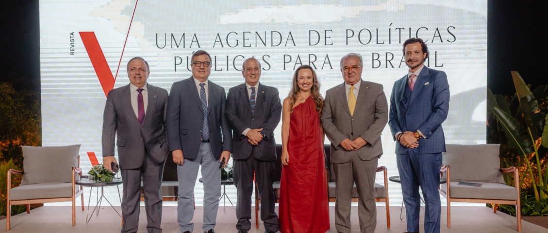 Evento em Brasília lança VOTO Mídia e revista  V
