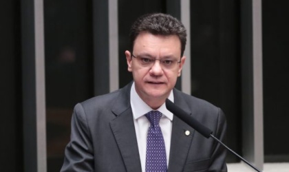Odair Cunha se elege para o TCU com votação recorde