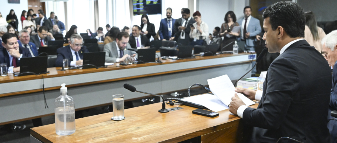 Aprovação da PEC do Banco Central amplia tensão entre Alcolumbre e Planalto