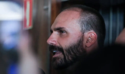 Julgamento de Eduardo leva campanha de Flávio a ter de radicalizar contra STF