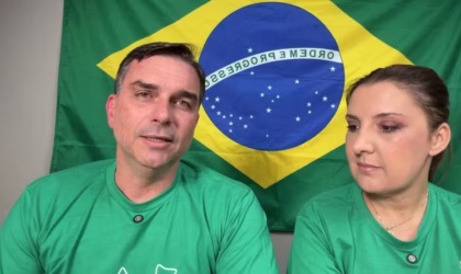 Plano para mulheres ocupa centro da campanha de Flávio Bolsonaro