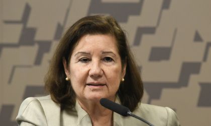 EUA revogam visto de embaixadora brasileira e ampliam crise diplomática